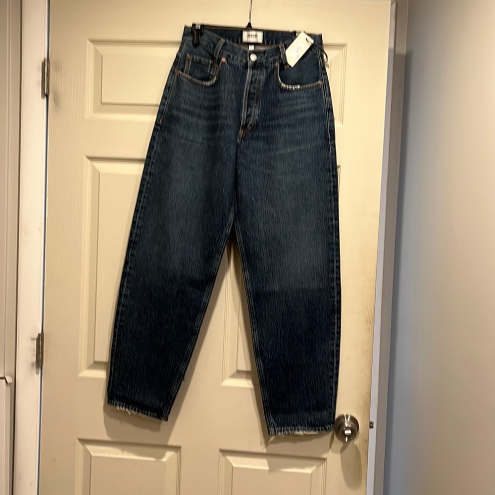 AGOLDE Tapered Baggy Outcome jeans, size 27. Darker wash.